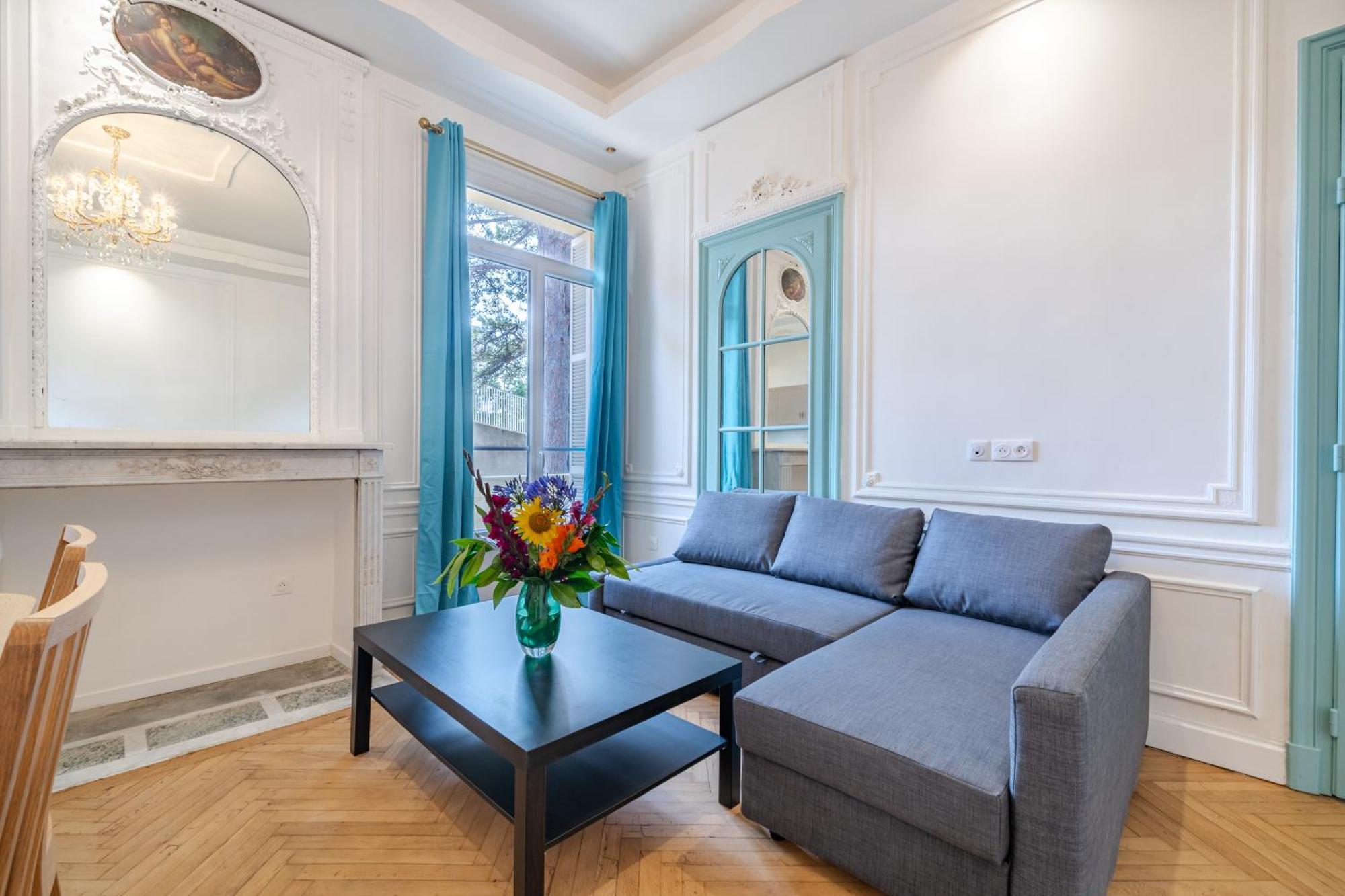 Luxueux 2p Proche Nizza